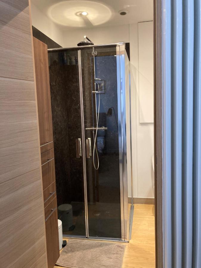 Apartament Pied A Terre Saint-Germain-Des-Pres Paryż Zewnętrze zdjęcie